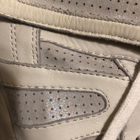 ASN white iridescent wedge sneaker - Picture 10 of 10